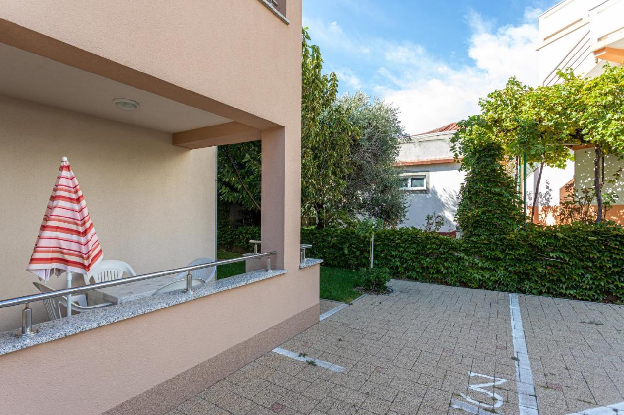 Apartments Crnekovic V Baška Екстериор снимка