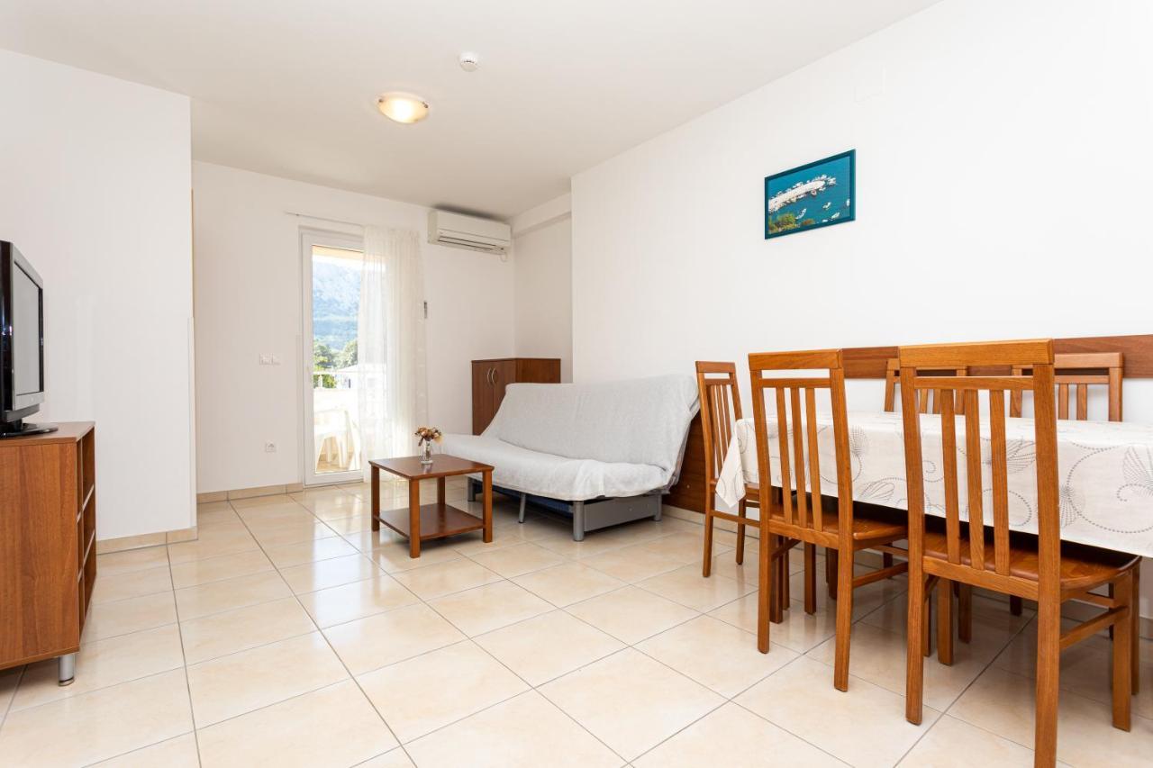 Apartments Crnekovic V Baška Екстериор снимка