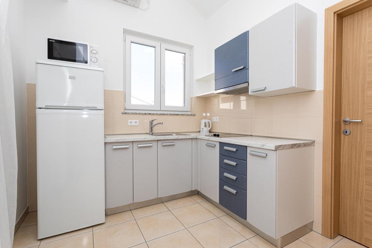 Apartments Crnekovic V Baška Екстериор снимка